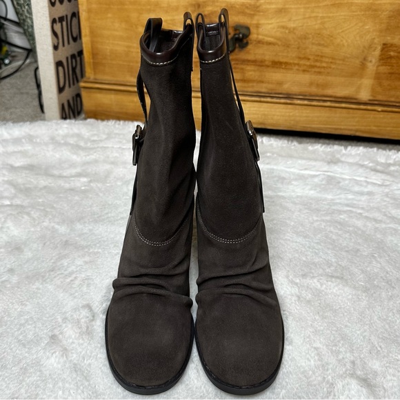 NWOB Nine & Co. Genuine Suede Mid Calf Belted Block Heel Boots Brown Women’s 7 - Picture 3 of 9